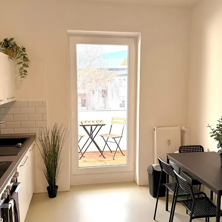 Bege Apartament *